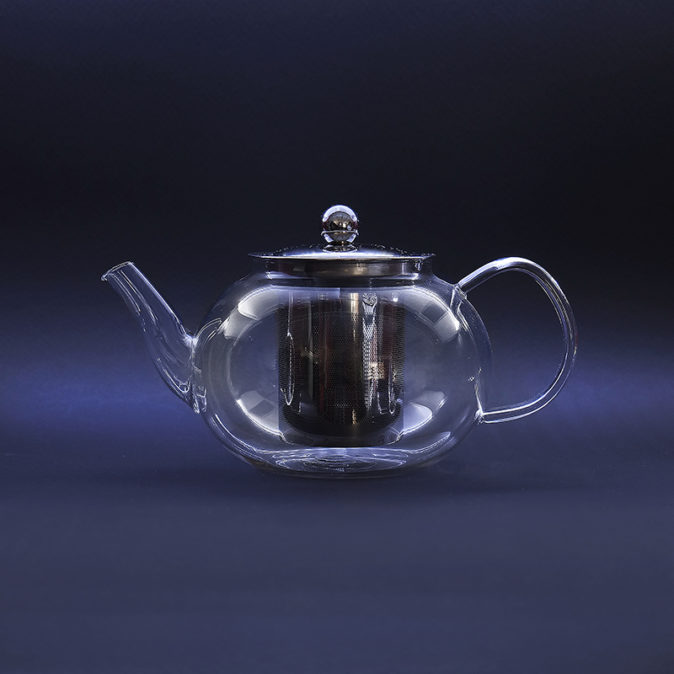 Стеклянный чайник с металлической колбой и носиком, 800 мл Стеклянный чайник с металлической колбой и носиком, 800 мл