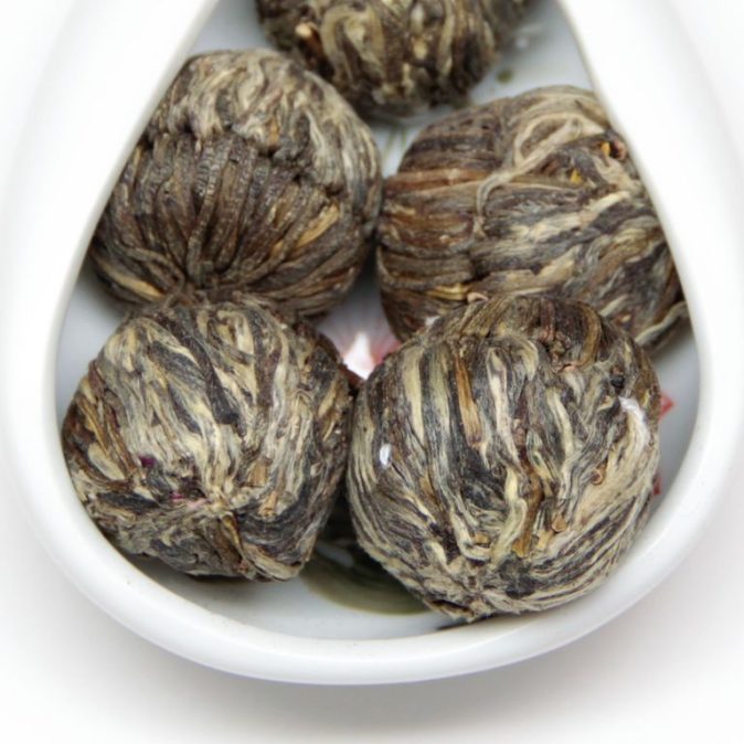 Бай Хэ Сянь Ци 百合仙子 Бай Хэ Сянь Ци 百合仙子