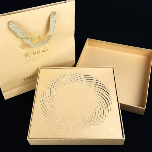 Коробка Лао Тун Чжи золотая